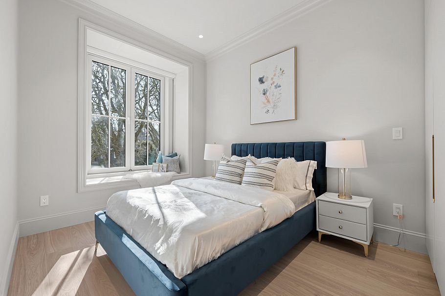 3581 W 19th Avenue Vancouver, BC - 12