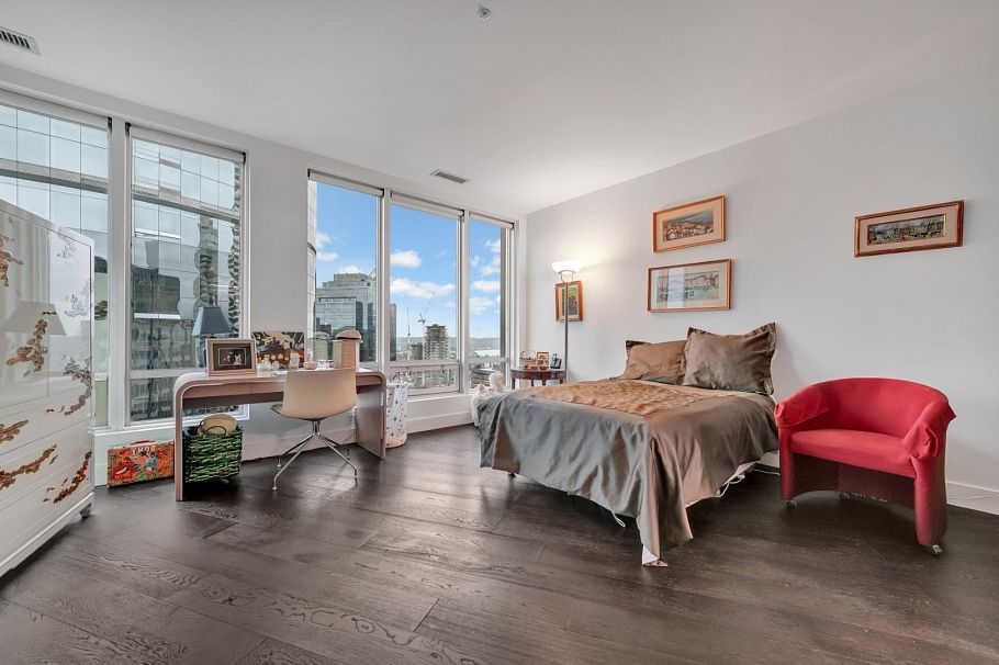 2106 989 Nelson Street Vancouver, BC - 28