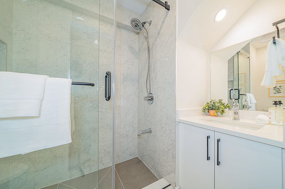 1926 William Street Vancouver, BC - 10