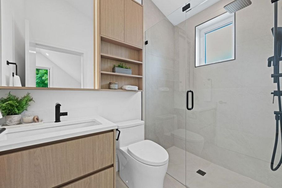 1 3880 W 23rd Avenue Vancouver, BC - 35