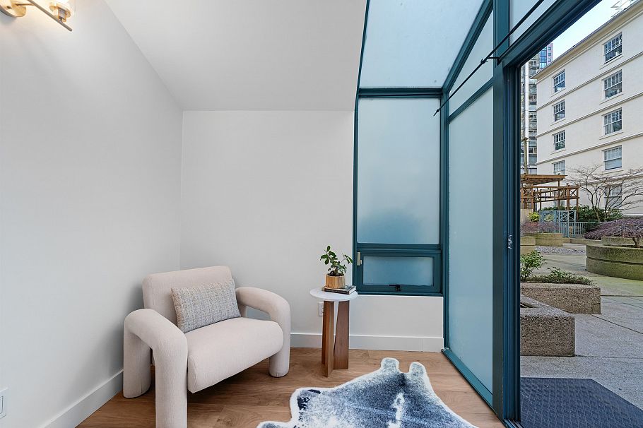 203 1238 Melville Street Vancouver, BC - 19