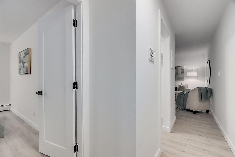 206 1622 Frances Street Vancouver, BC - 11