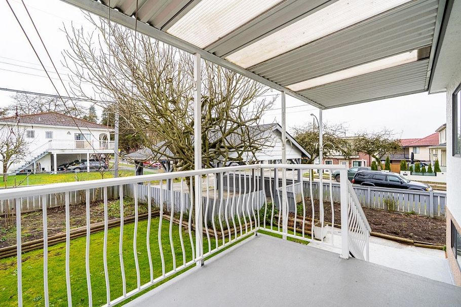 2604 E 19th Avenue Vancouver, BC - 31