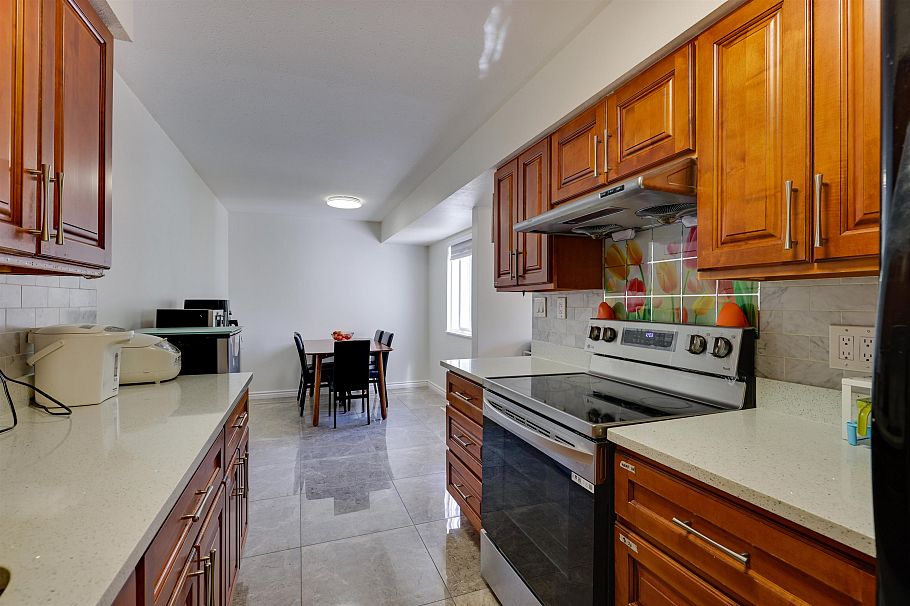 76 3437 E 49th Avenue Vancouver, BC - 6