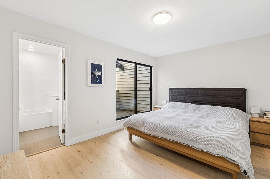 5709 Owl Court North Vancouver, BC - 12