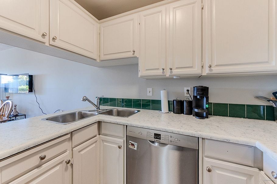 101 2240 Wall Street Vancouver, BC - 13