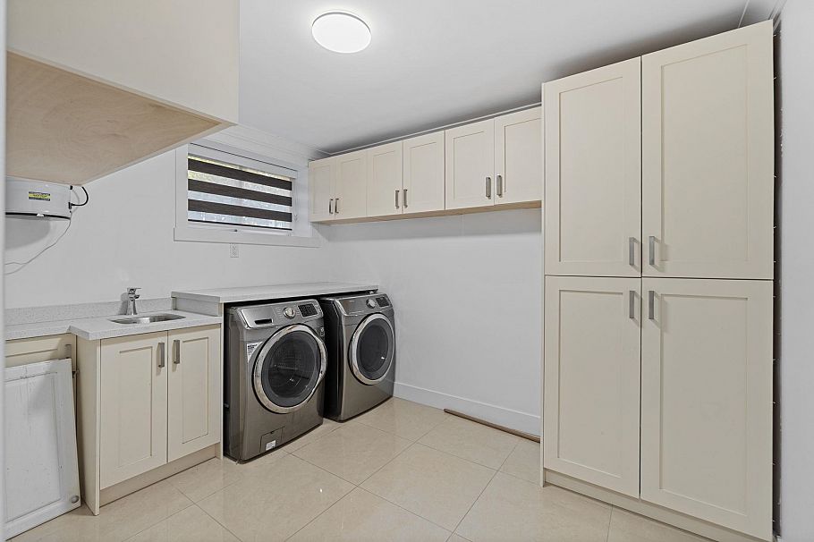 831 E King Edward Avenue Vancouver, BC - 20