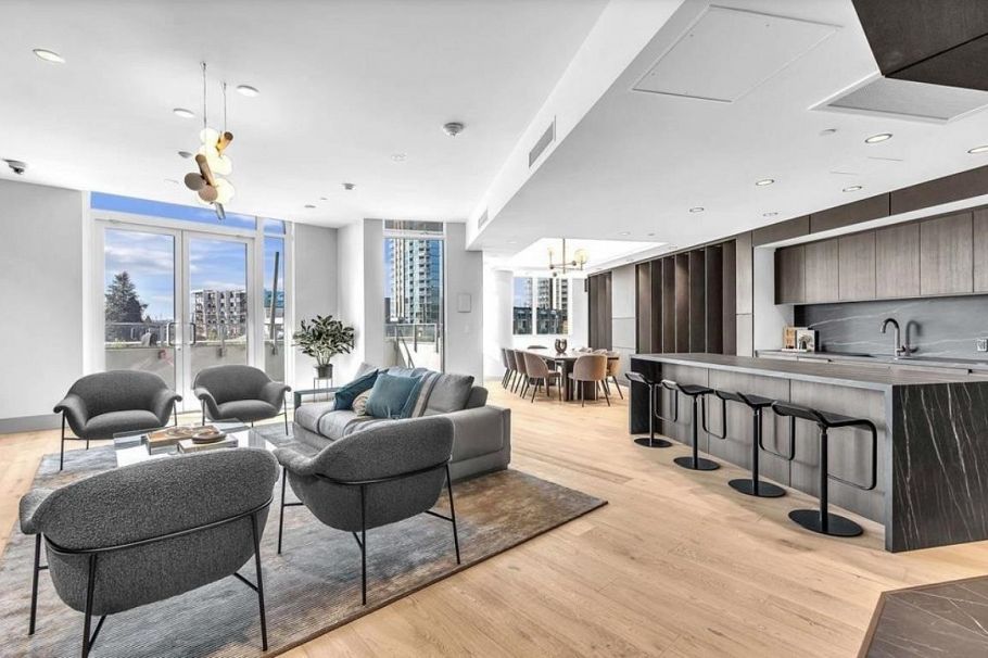 1808 1500 Fern Street North Vancouver, BC - 9