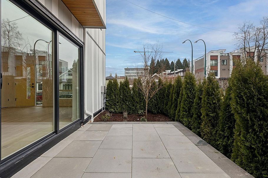 4817 Laurel Street Vancouver, BC - 11