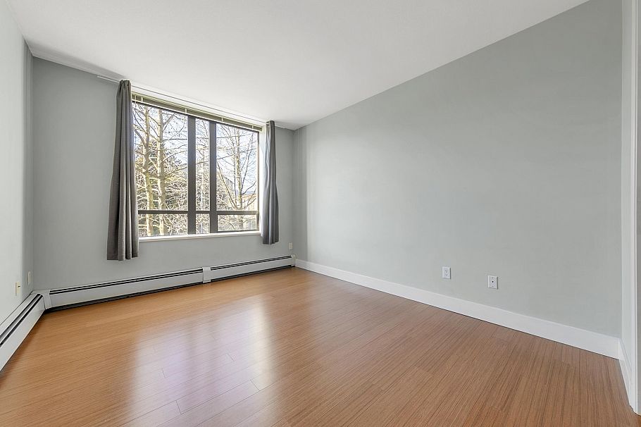 312 170 W 1st Street North Vancouver, BC - 15