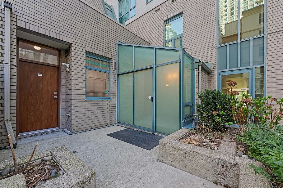 203 1238 Melville Street Vancouver, BC - 33