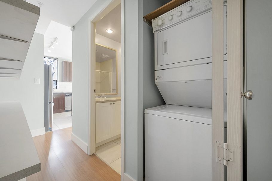 312 170 W 1st Street North Vancouver, BC - 24