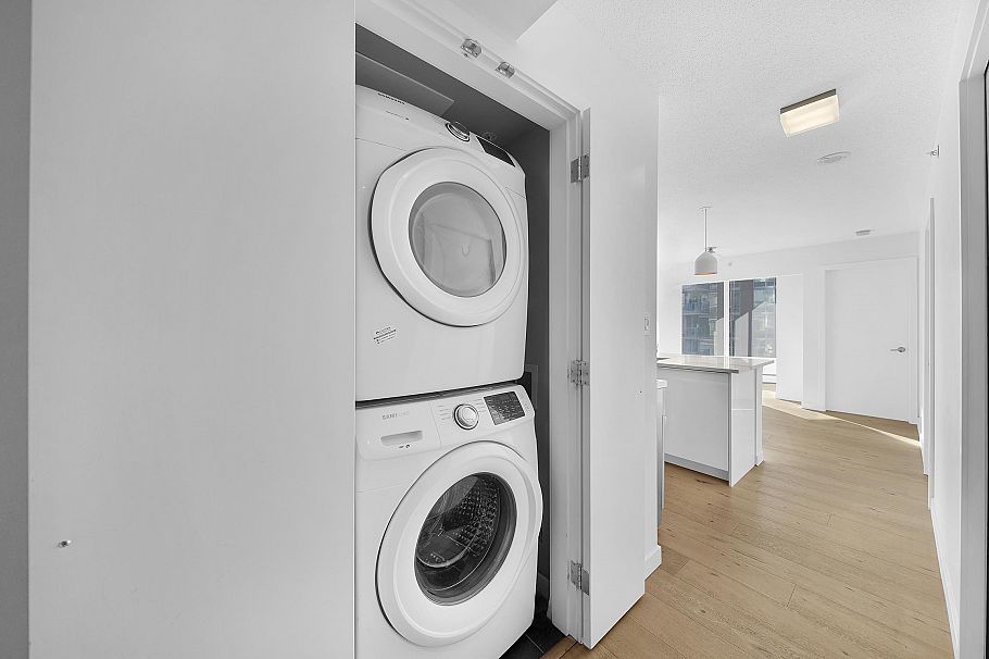 802 58 Keefer Place Vancouver, BC - 23