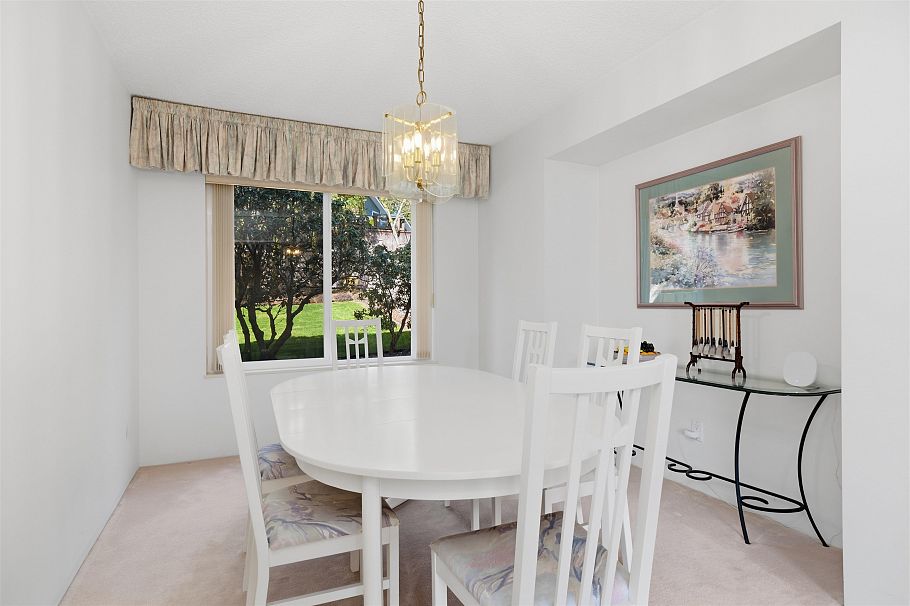 2716 Byron Road North Vancouver, BC - 7