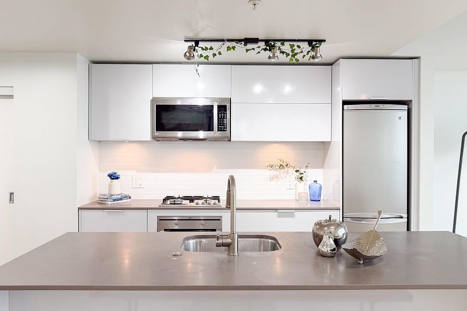 PH4 108 Cordova Street Vancouver, BC - 10