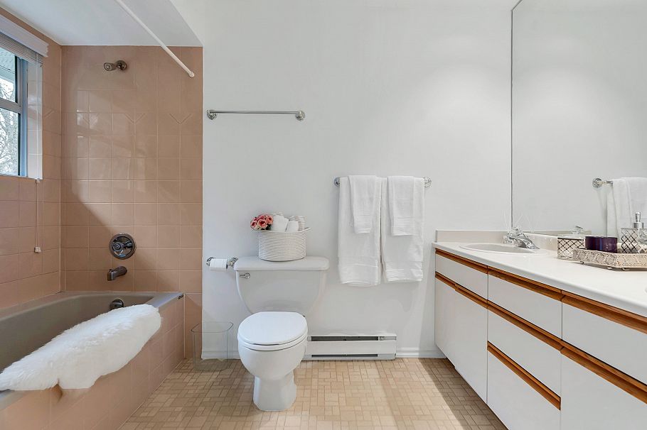 12 3634 Garibaldi Drive North Vancouver, BC - 27