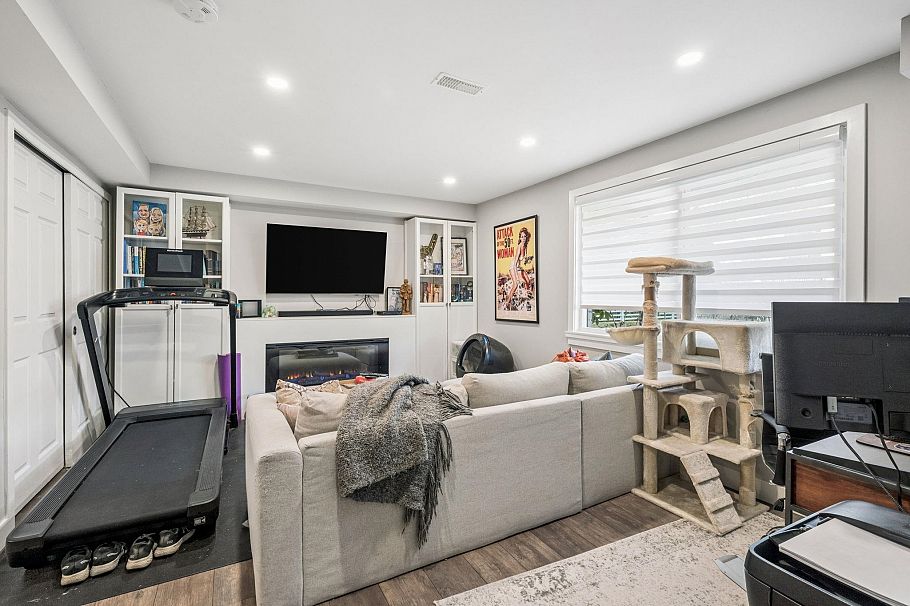 3616 E Georgia Street Vancouver, BC - 6