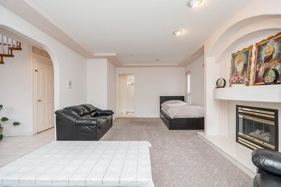 726 E 56th Avenue Vancouver, BC - 7