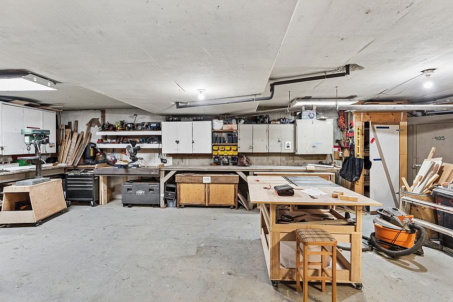 211 1385 Draycott Road North Vancouver, BC - 28