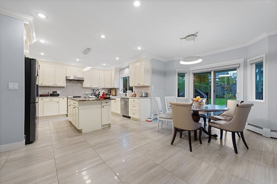 4053 W 38th Avenue Vancouver, BC - 17