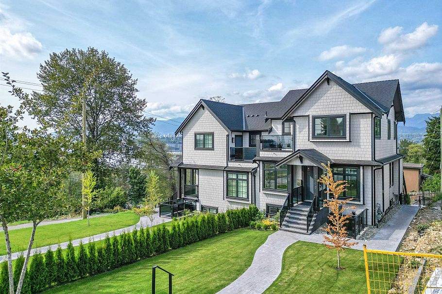 3615 Yale Street Vancouver, BC - 1