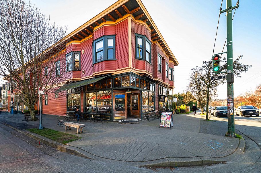 607 2228 W Broadway Vancouver, BC - 37