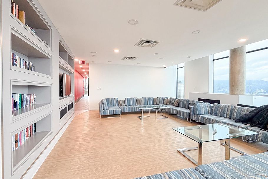 PH4 108 Cordova Street Vancouver, BC - 28