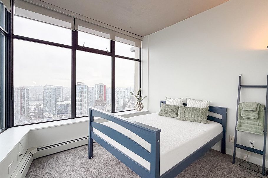 PH4 108 Cordova Street Vancouver, BC - 15