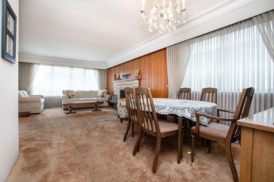 2435 E 49th Avenue Vancouver, BC - 8