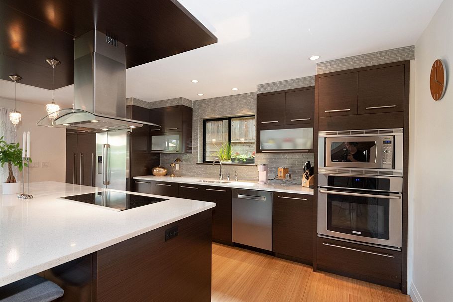 1930 Panorama Drive North Vancouver, BC - 10