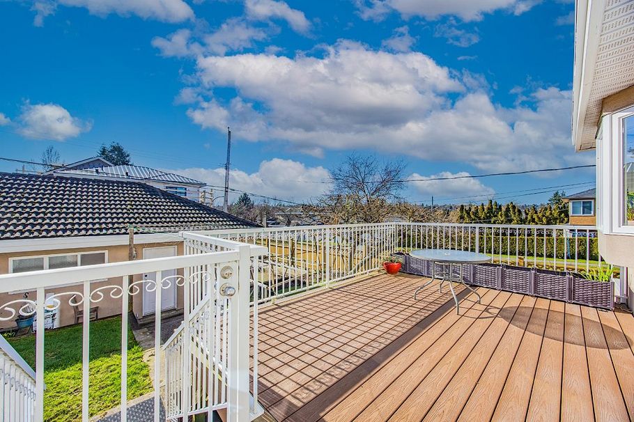 2288 W 20th Avenue Vancouver, BC - 36