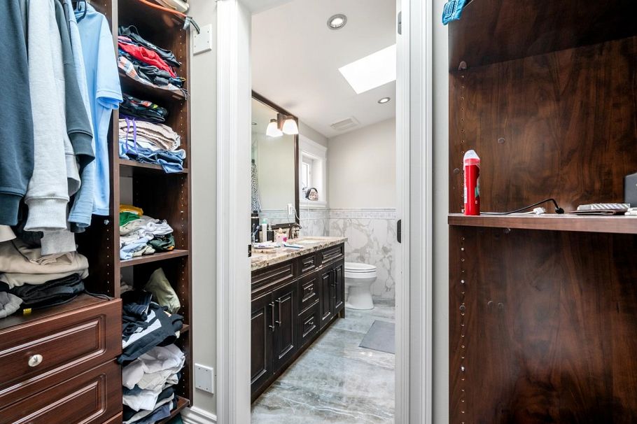 1441 W 49th Avenue Vancouver, BC - 29