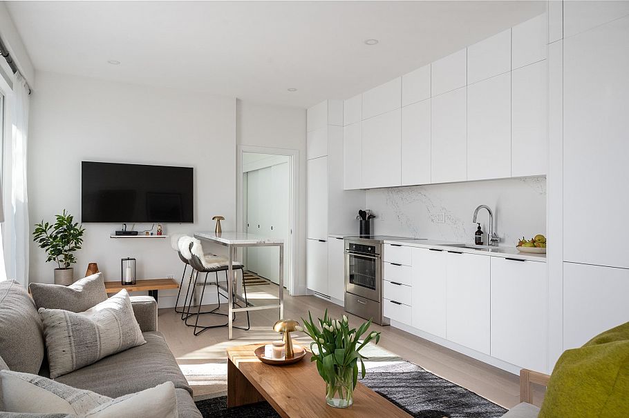 PH1 683 E 27th Avenue Vancouver, BC - 4