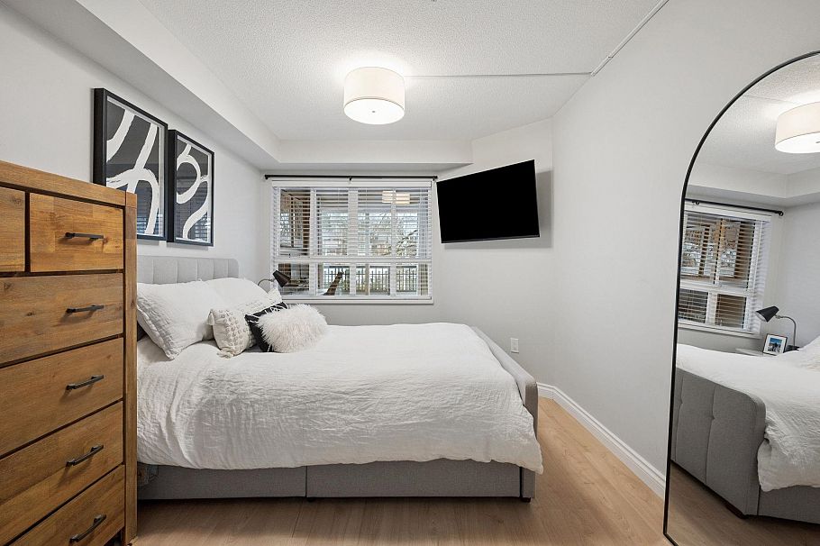 249 2565 W Broadway Vancouver, BC - 11