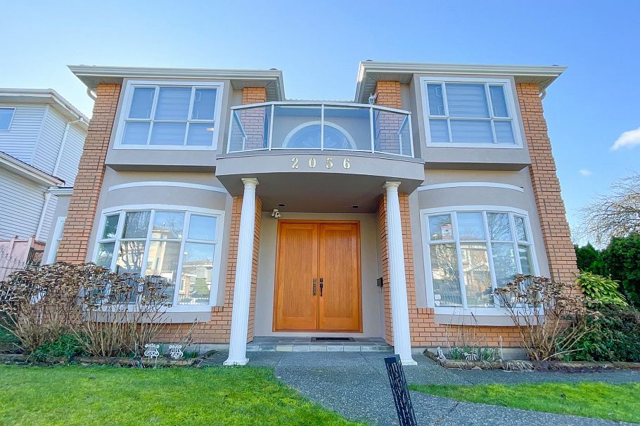 2056 Scarboro Avenue Vancouver, BC - 1