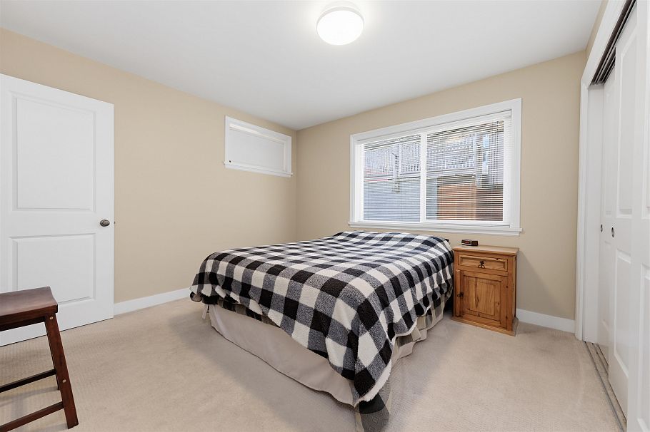 1911 Deep Cove Road North Vancouver, BC - 13