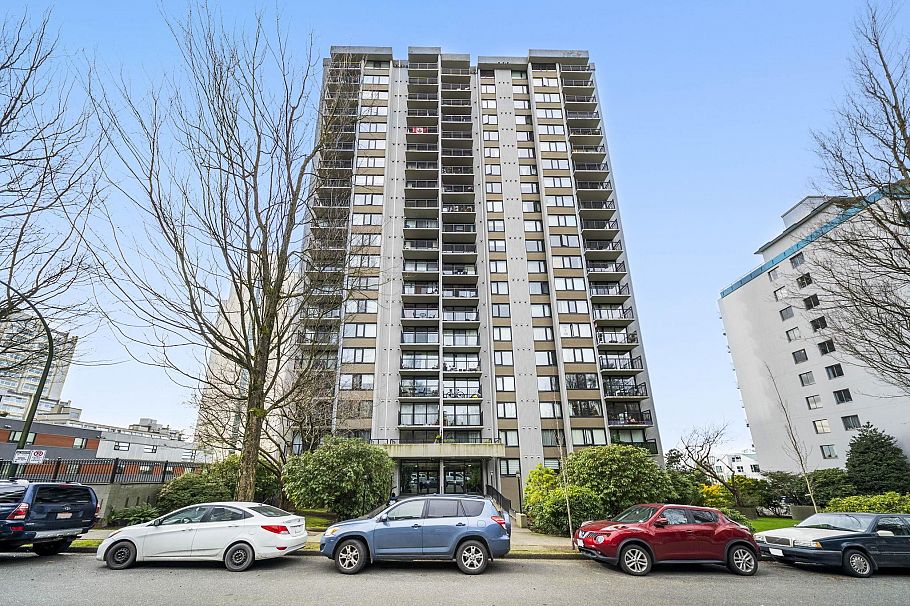 301 1330 Harwood Street Vancouver, BC - 1