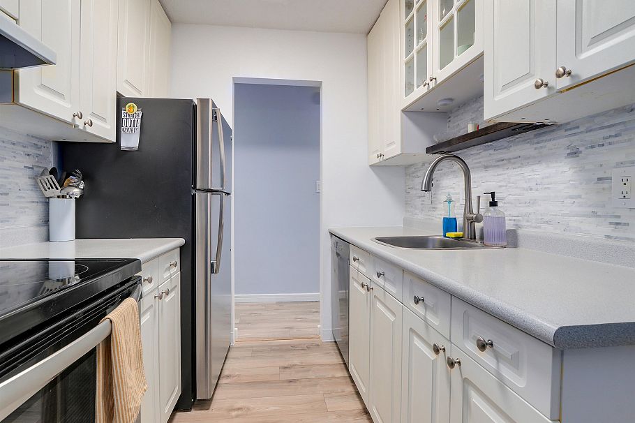 314 170 E 3rd Street North Vancouver, BC - 5