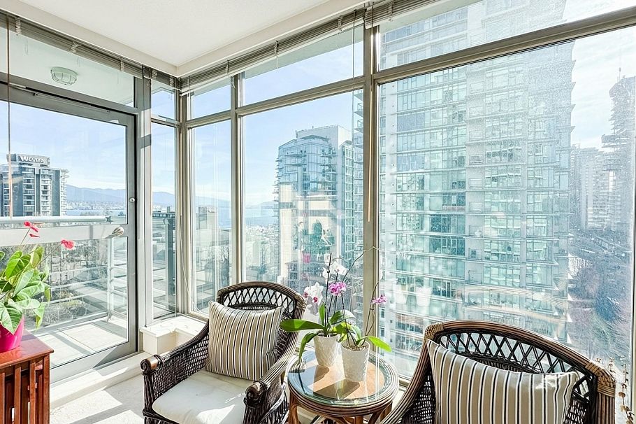 1004 1710 Bayshore Drive Vancouver, BC - 8