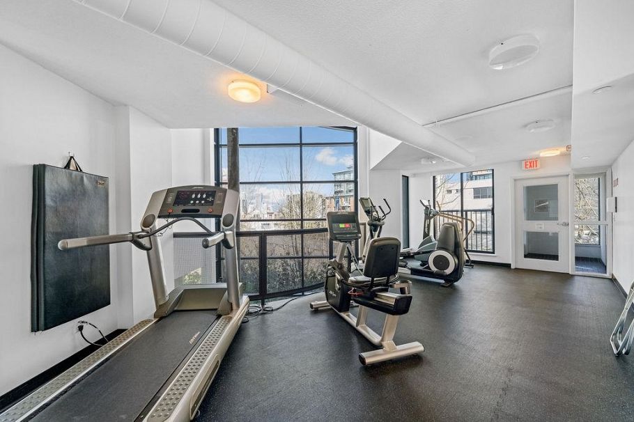 404 1633 W 8th Avenue Vancouver, BC - 22