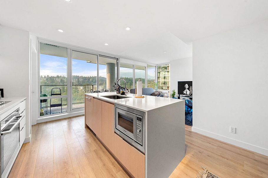 1401 1500 Fern Street North Vancouver, BC - 14