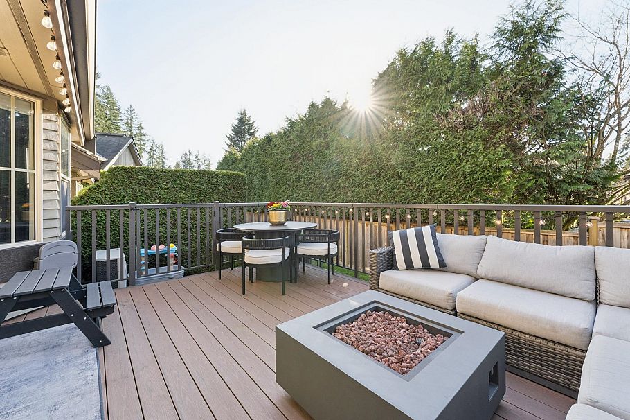 5 1550 Larkhall Crescent North Vancouver, BC - 29