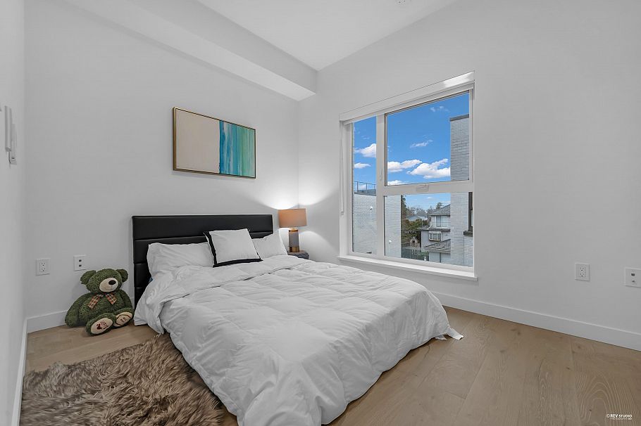 659 W 30th Avenue Vancouver, BC - 14