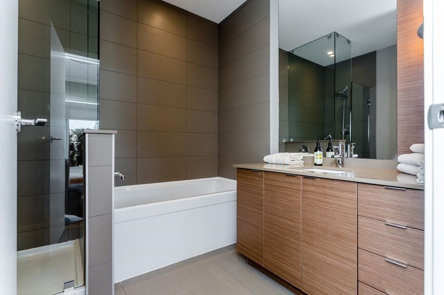 1635 Eastern Avenue North Vancouver, BC - 15