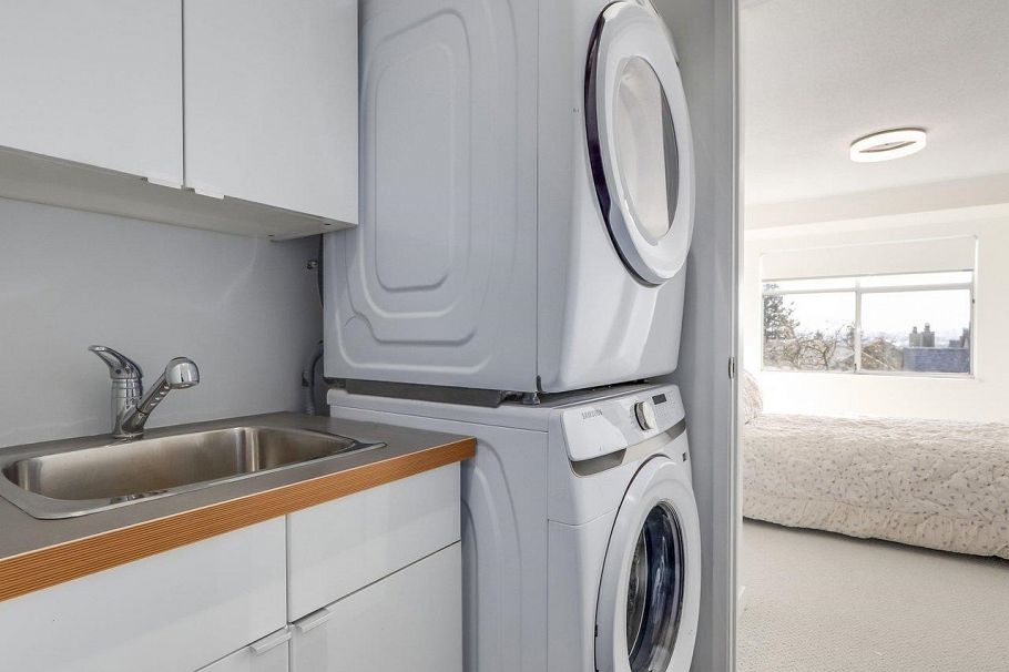 29 900 W 17th Street North Vancouver, BC - 26