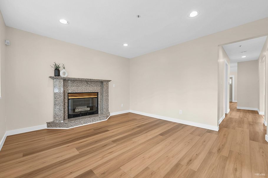 719 E 27th Avenue Vancouver, BC - 15