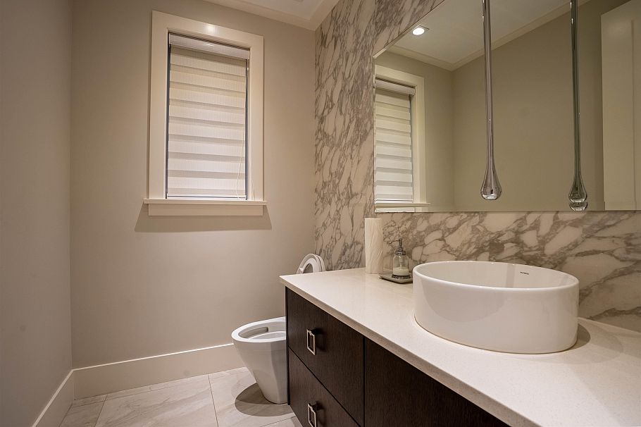 1895 W 60th Avenue West Vancouver, BC - 10