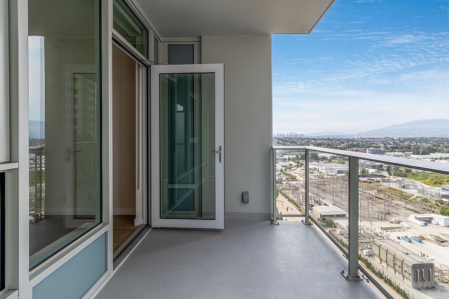 2704 2186 Gilmore Avenue Burnaby, BC - 16