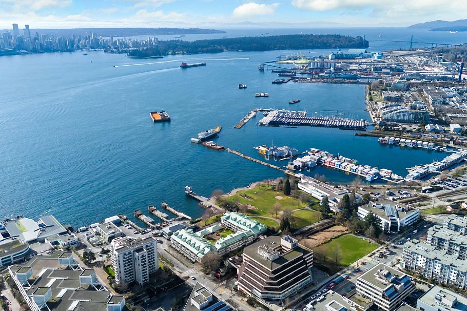 203 131 W 4th Street North Vancouver, BC - 15