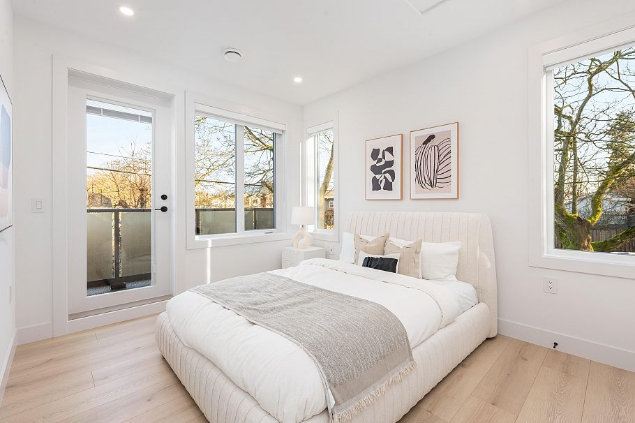 323 N Kamloops Street Vancouver, BC - 18